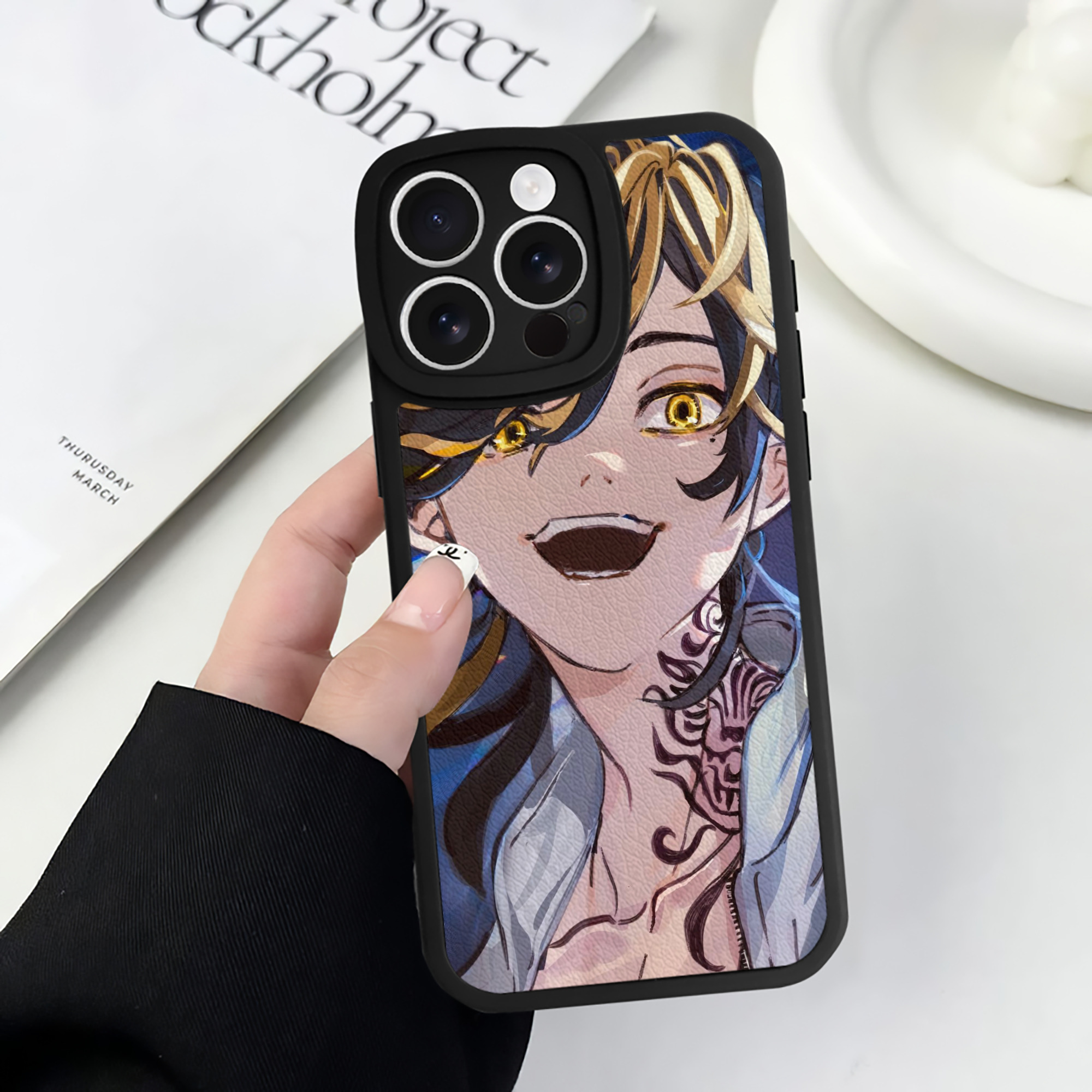 （画像用） 東京リベンジャーズ Tokyo Revengers 【iPhone 16シリーズ対応】シリコンスマホケース（レザー調） 材質：シリコン